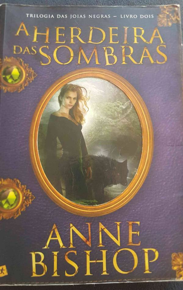 Capa do livro A Herdeira das Sombras - trilogia das Joias Negras, livro 2, de Anne Bishop
