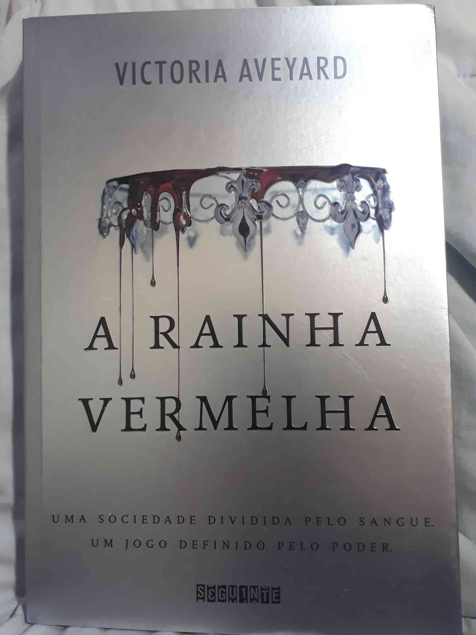 Capa do livro A Rainha Vermelha , de Victoria Aveyard