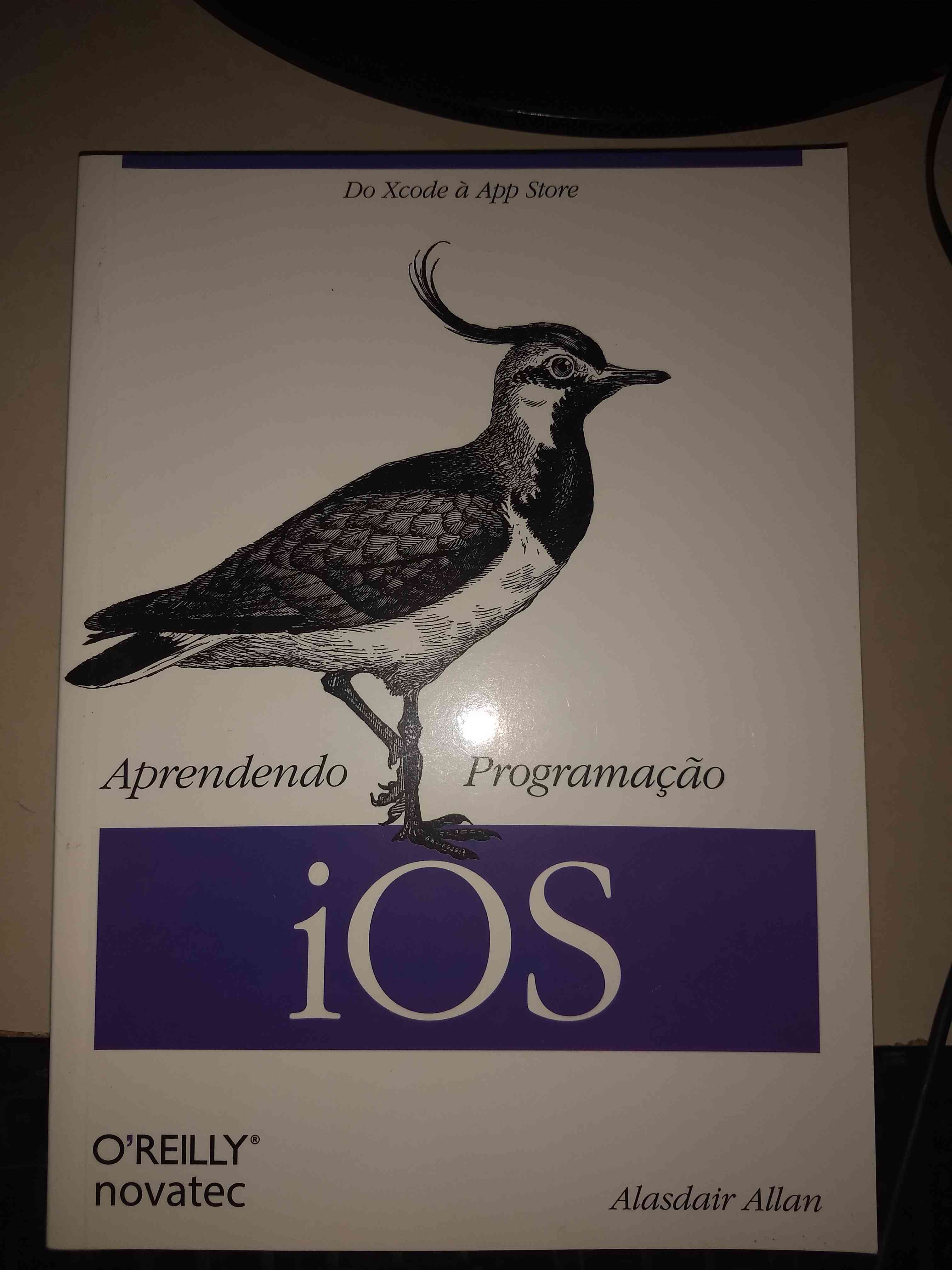 Capa do livro Aprendendo programação iOS, de Alasdair Allan