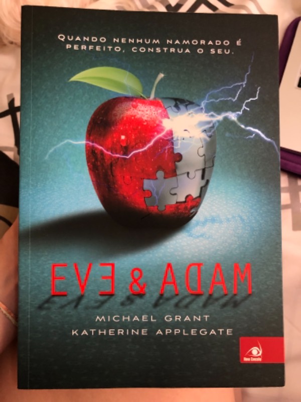 Capa do livro Eve & Adam, de Michael Grant e Katherine Applegate