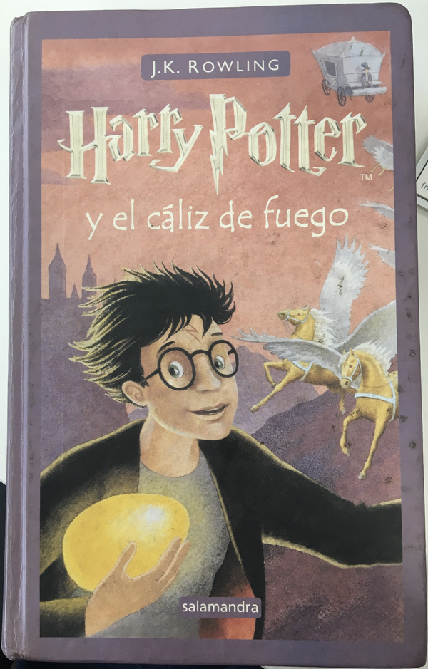Capa do livro Harry Potter y el cáliz de fuego (livro em espanhol), de J.K Rowling
