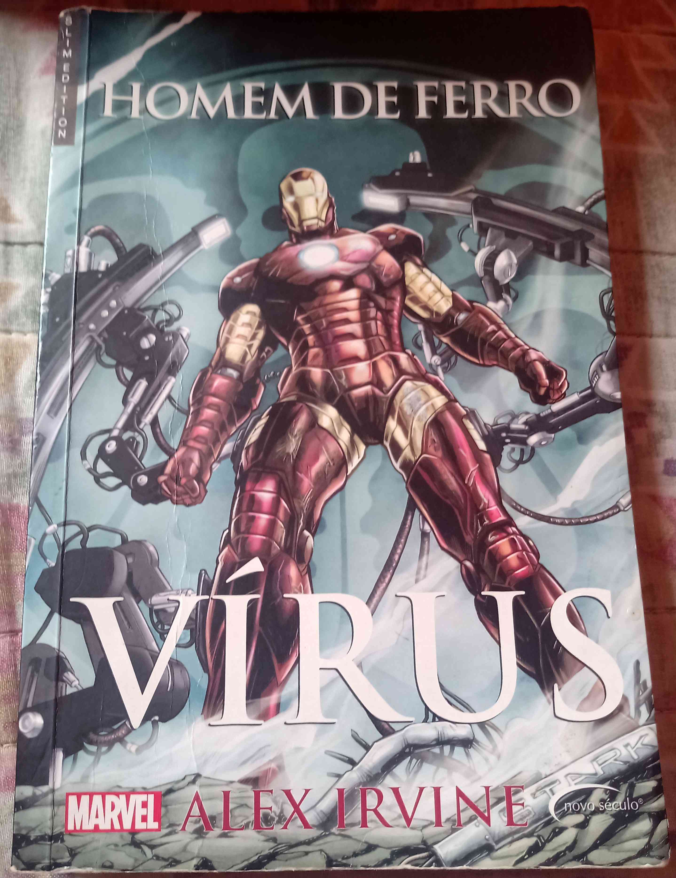 Capa do livro Homem de Ferro - VÍRUS, de Alex Irvine