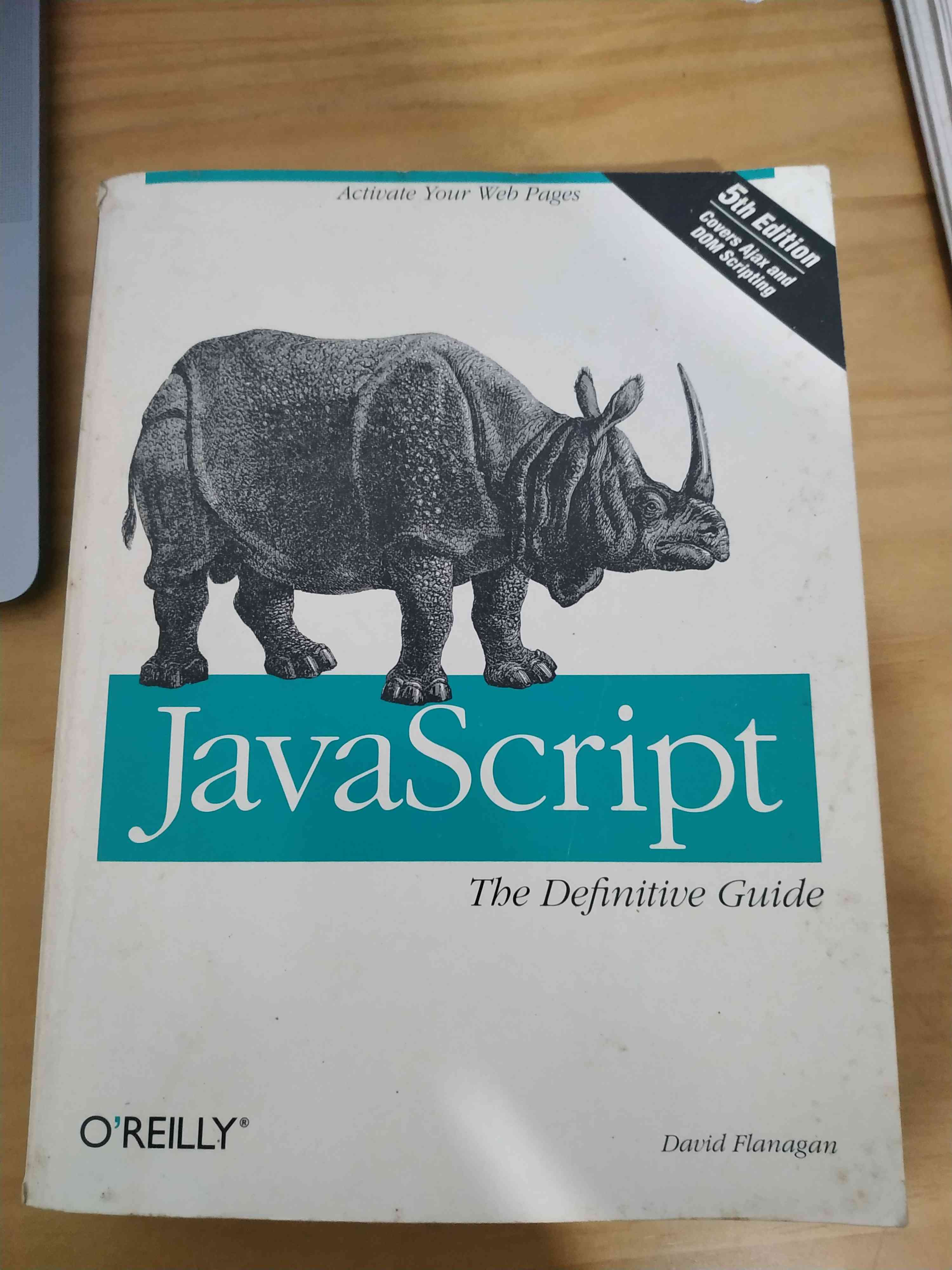 Capa do livro JavaScript The Definitive Guide, de David Flanagan