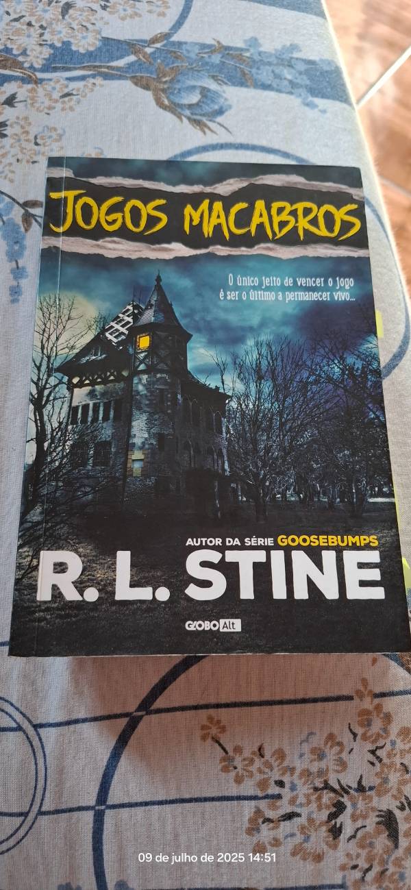 Capa do livro Jogos macabros , de R.L.Stine