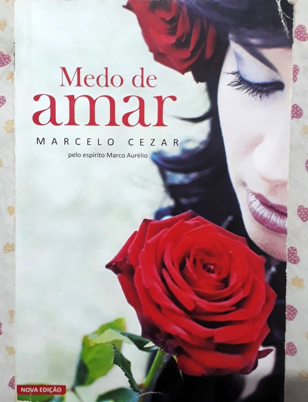 Capa do livro Medo de amar, de Marcelo Cezar
