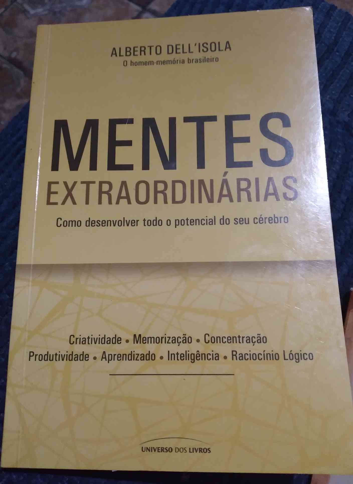 Capa do livro Mentes extraordinárias , de Alberto Dell' Isola