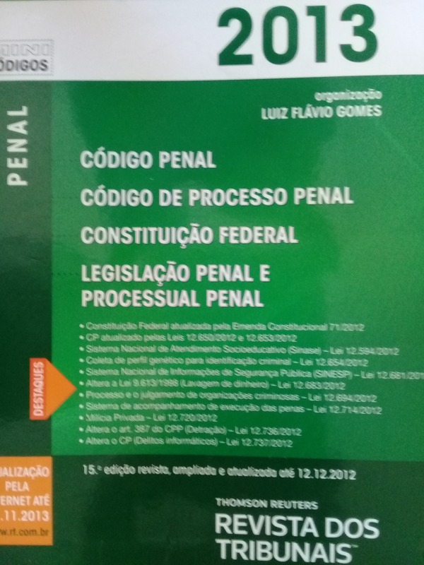 Capa do livro Mini Códigos Penal - Código Processo Penal - Constituição Federal, de Organização Luiz Flávio Gomes