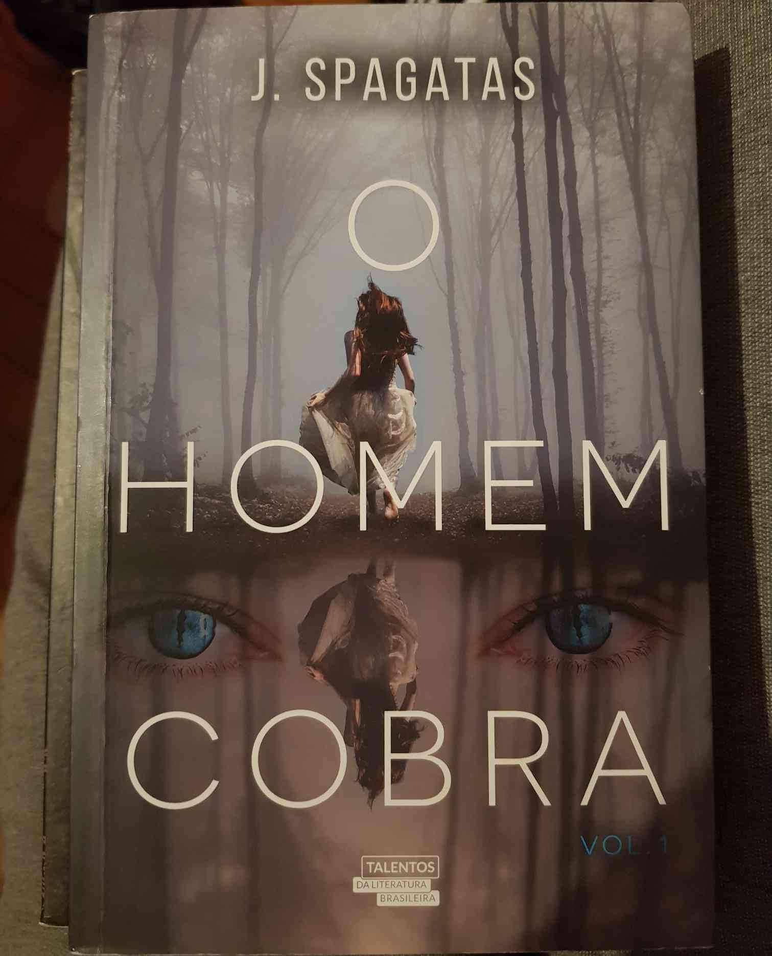 Capa do livro O Homem Cobra, de J. Spagatas