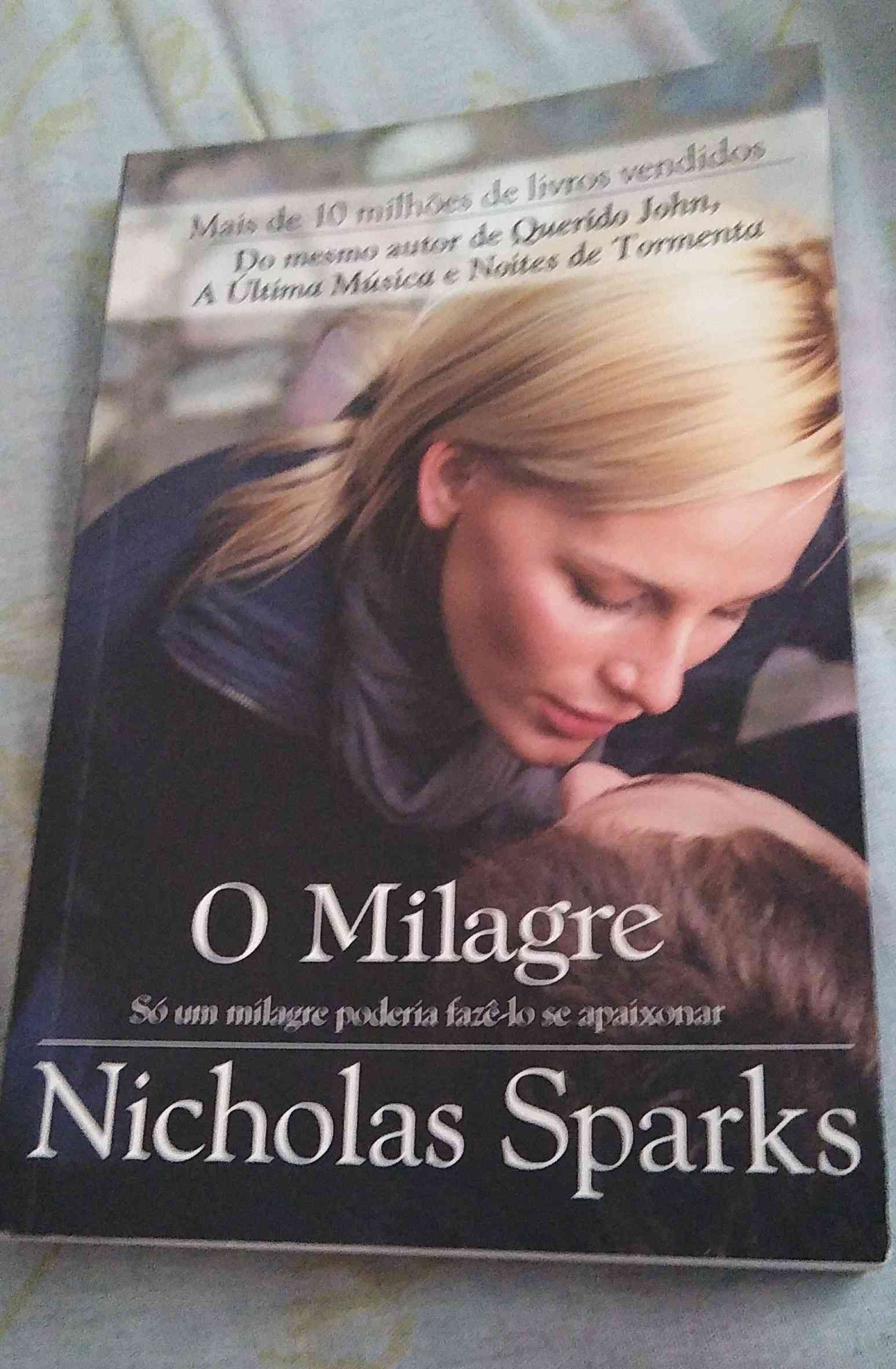 Capa do livro O milagre, de Nicholas spark