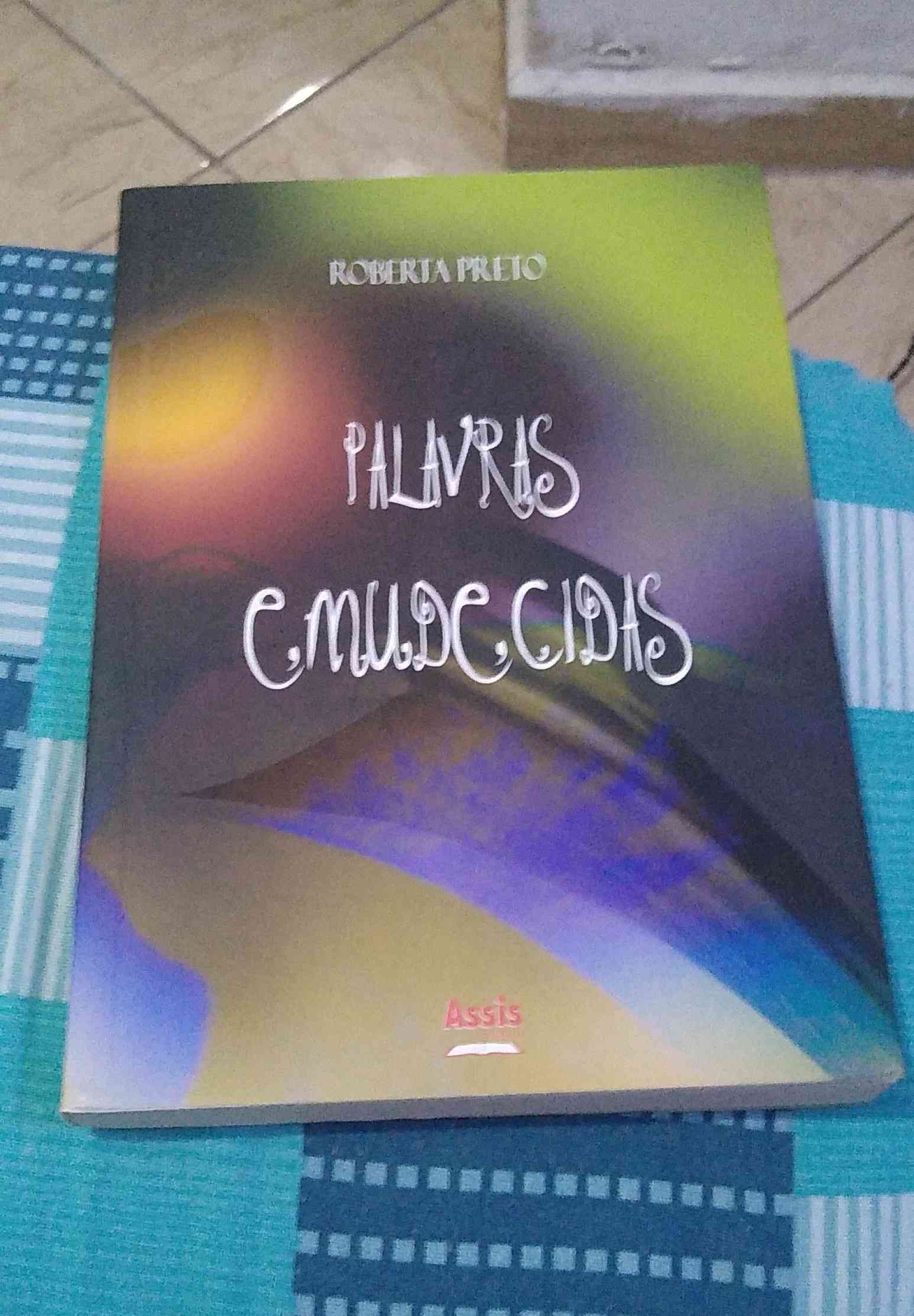 Capa do livro Palavras emudecidas, de Roberta preto