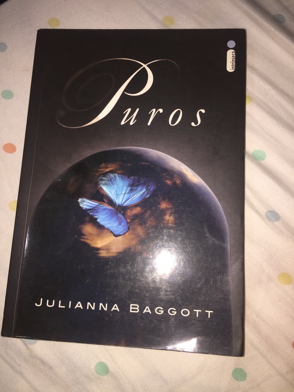 Capa do livro Puros, de Julianna Baggott