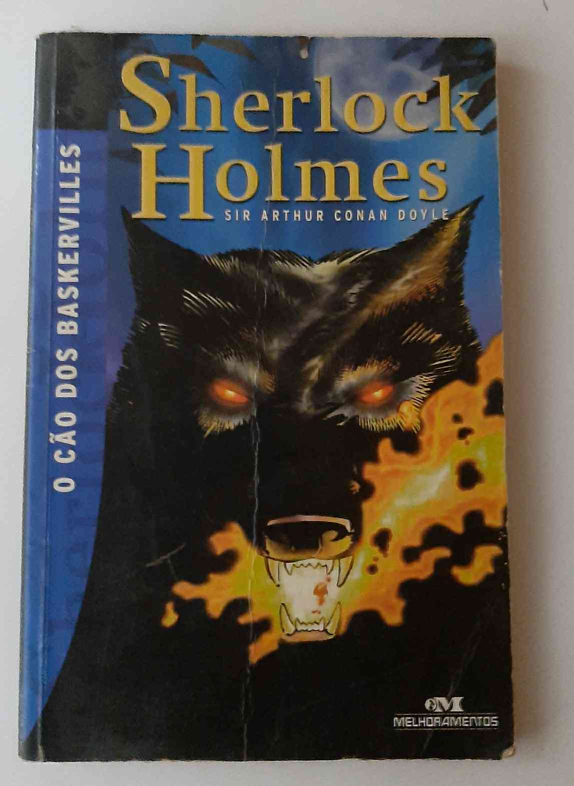 Capa do livro Sherlock Holmes - O CÃO DE BASKERVILLES, de Arthur Conan Doyle