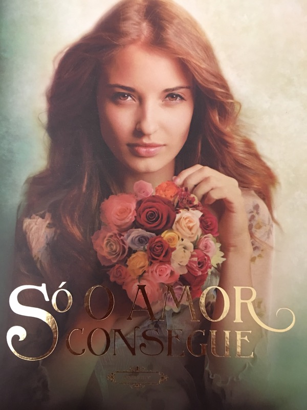 Capa do livro SÓ O AMOR CONSEGUE, de ZIBIA GASPARETO