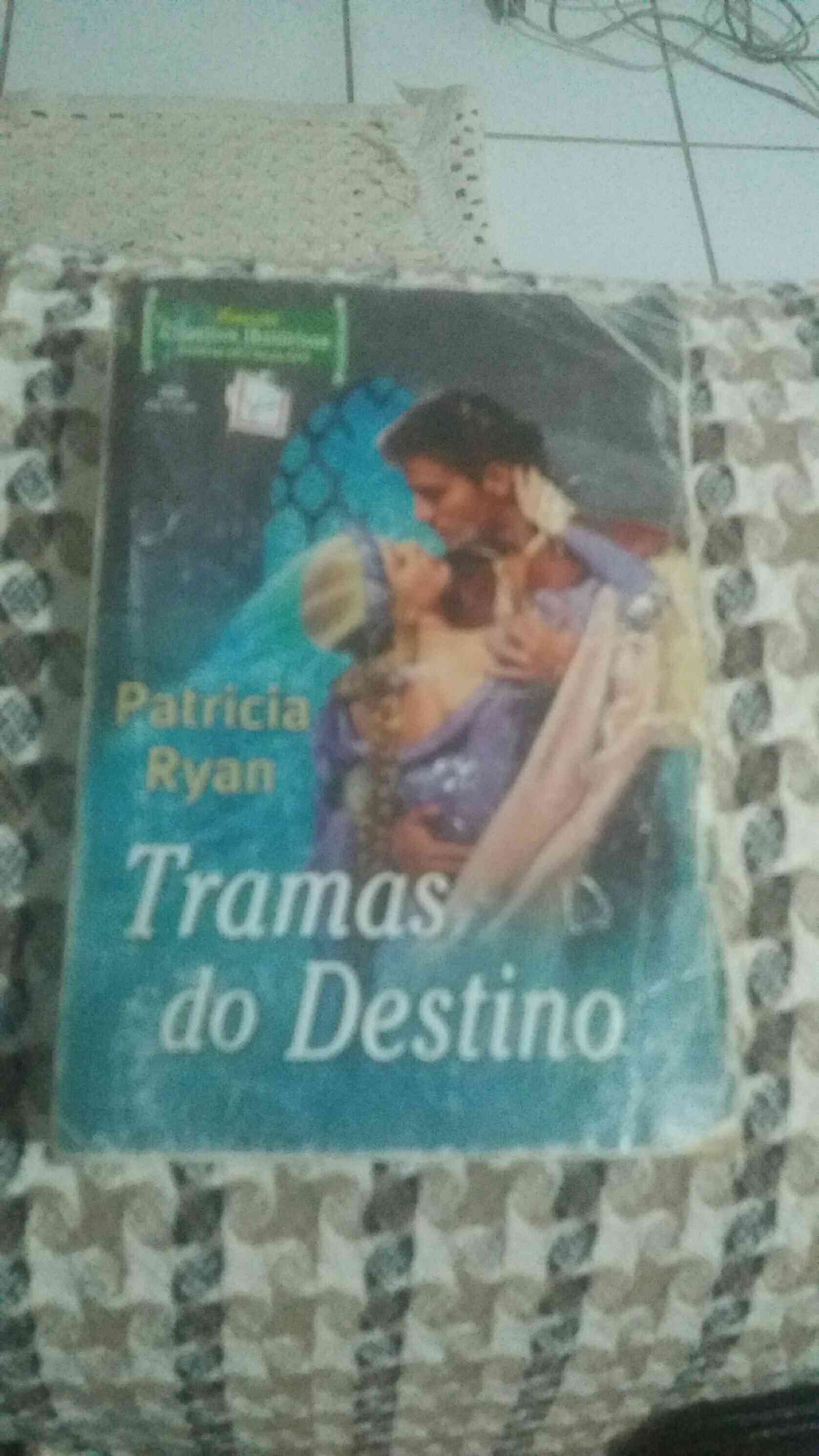 Capa do livro Tramas do destino , de Patrcia ryan