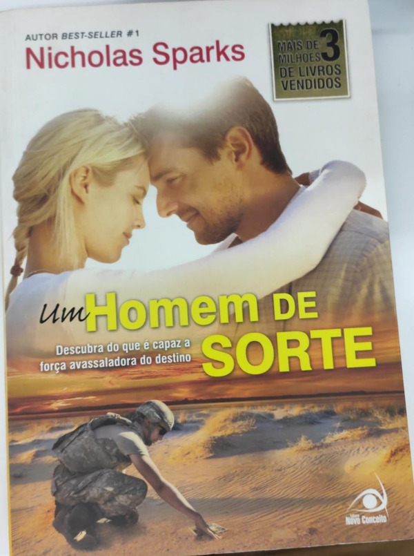 Capa do livro Um homem de sorte, de Nicholas Sparks