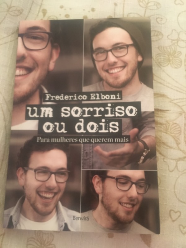 Capa do livro Um Sorriso ou dois, de Frederico Elboni